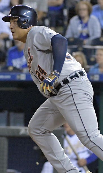 Cabrera homers, drives in 4 runs as Tigers top Roy